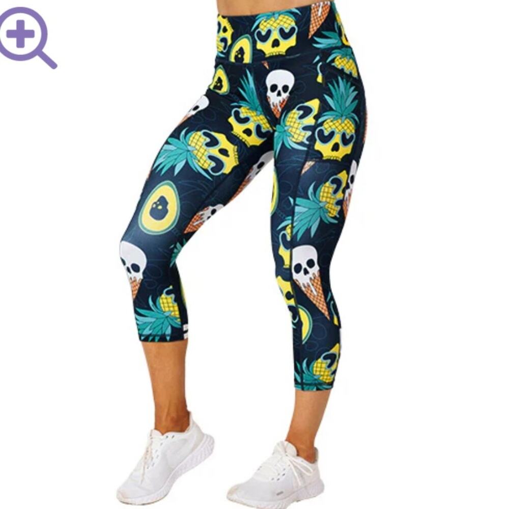Constantly Varied Gear CVG Ice Cream Skulls‎ Capri Crossfit Leggings Sz L